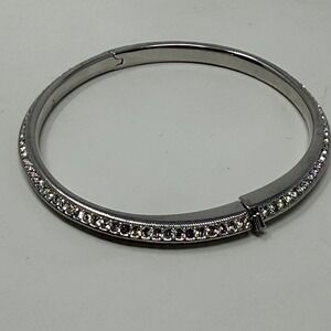 Napier Silver Tone Crystal Milgrain Hinged Bangle Bracelet Clear Stone Sparkle